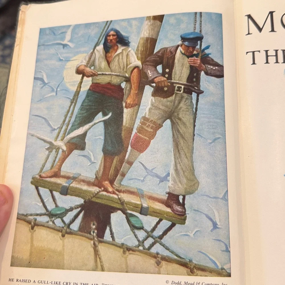 Vintage 1942 Edition Hardback Moby Dick by Melville. Mead Schaefer Illustrations